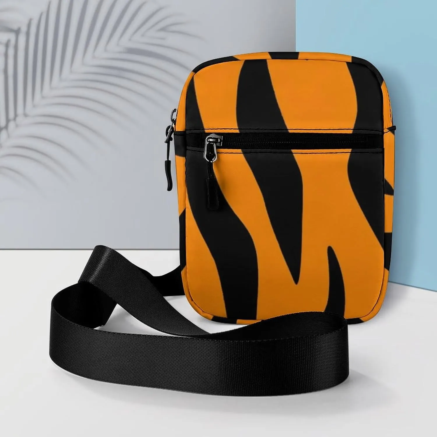 Small Crossbody Bag for Women, Casual Mini Shoulder Pouch Portable Travel Purse Cell Phone Bag